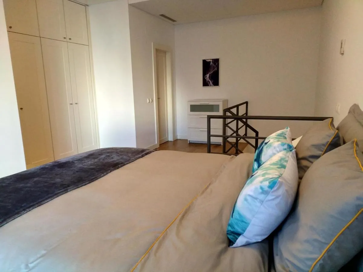 Image 2 of Nice duplex apartment with free pool and garage