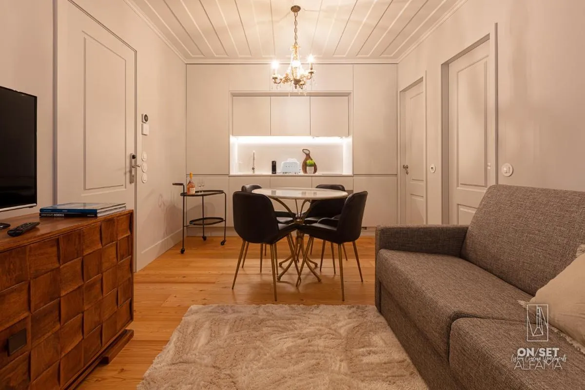 Image 4 of ON/SET Alfama – Lisbon Cinema Apartments