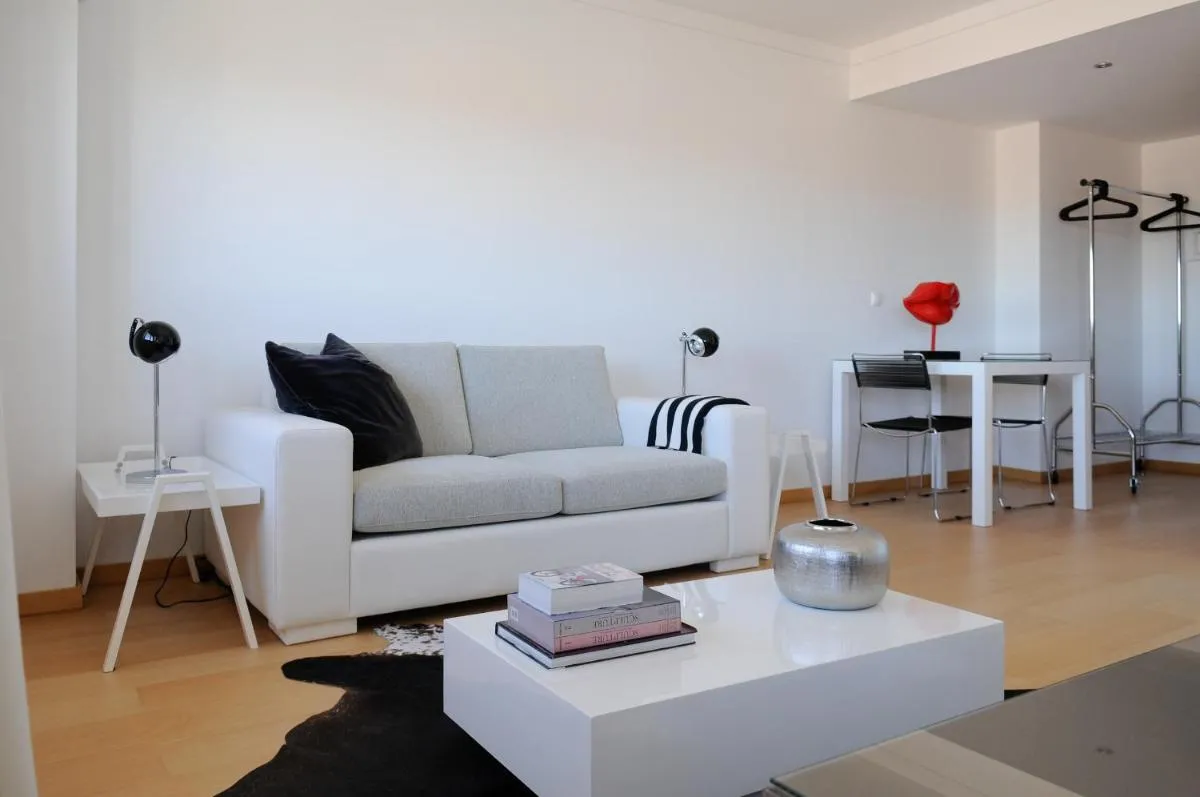 Image 5 of Panoramic Living