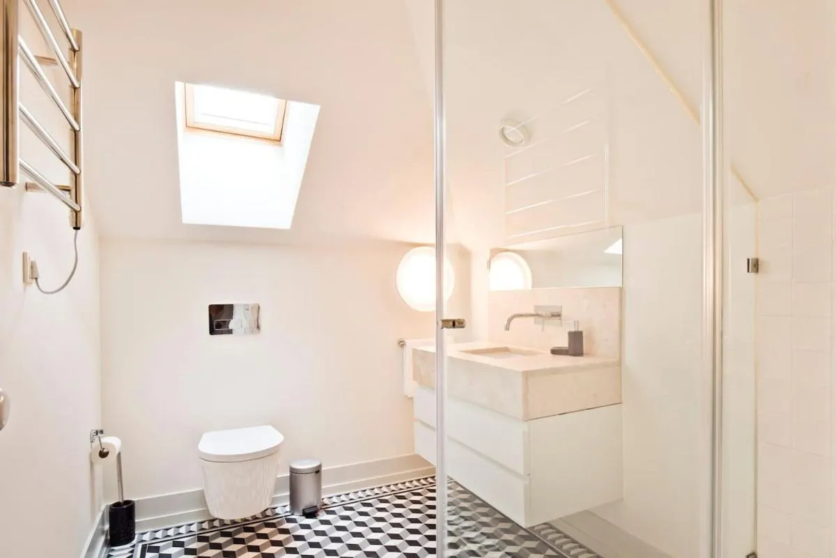 Image 2 of Penthouse with River View – Baixa Alfama