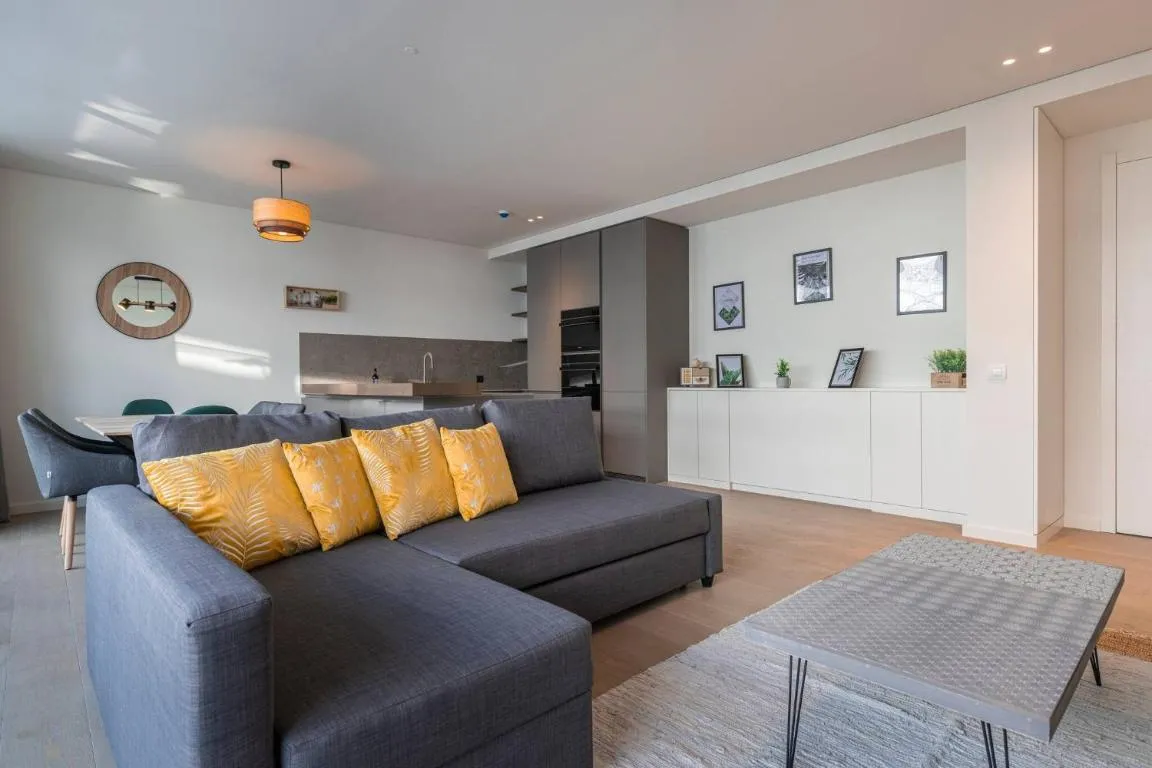Image of Prata Riverside XVII by Innkeeper