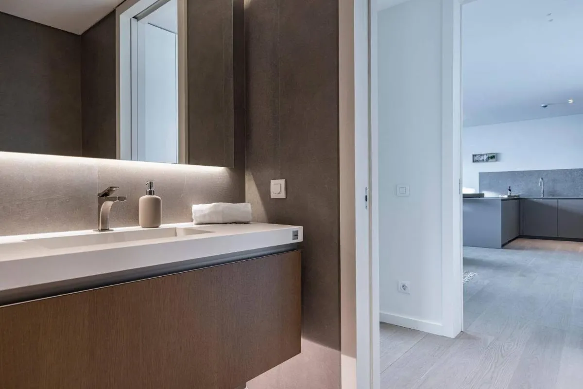 Image 2 of Prata Riverside XVII by Innkeeper