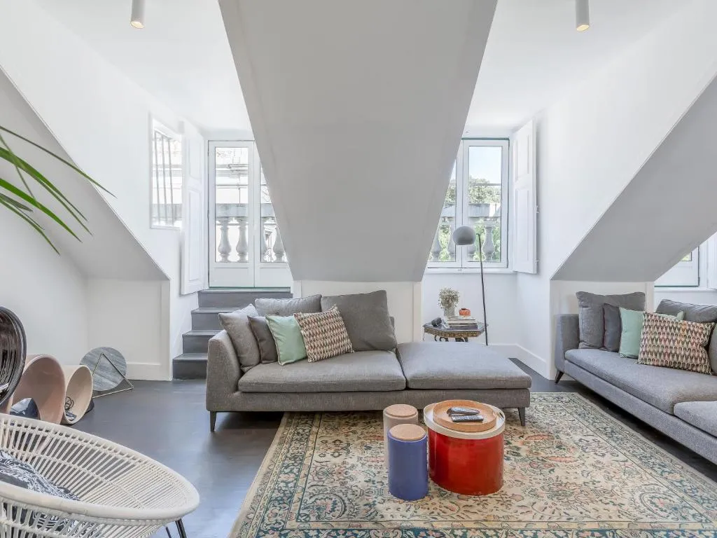 Image of Principe Real charming garden view flat at the heart of Lisbon