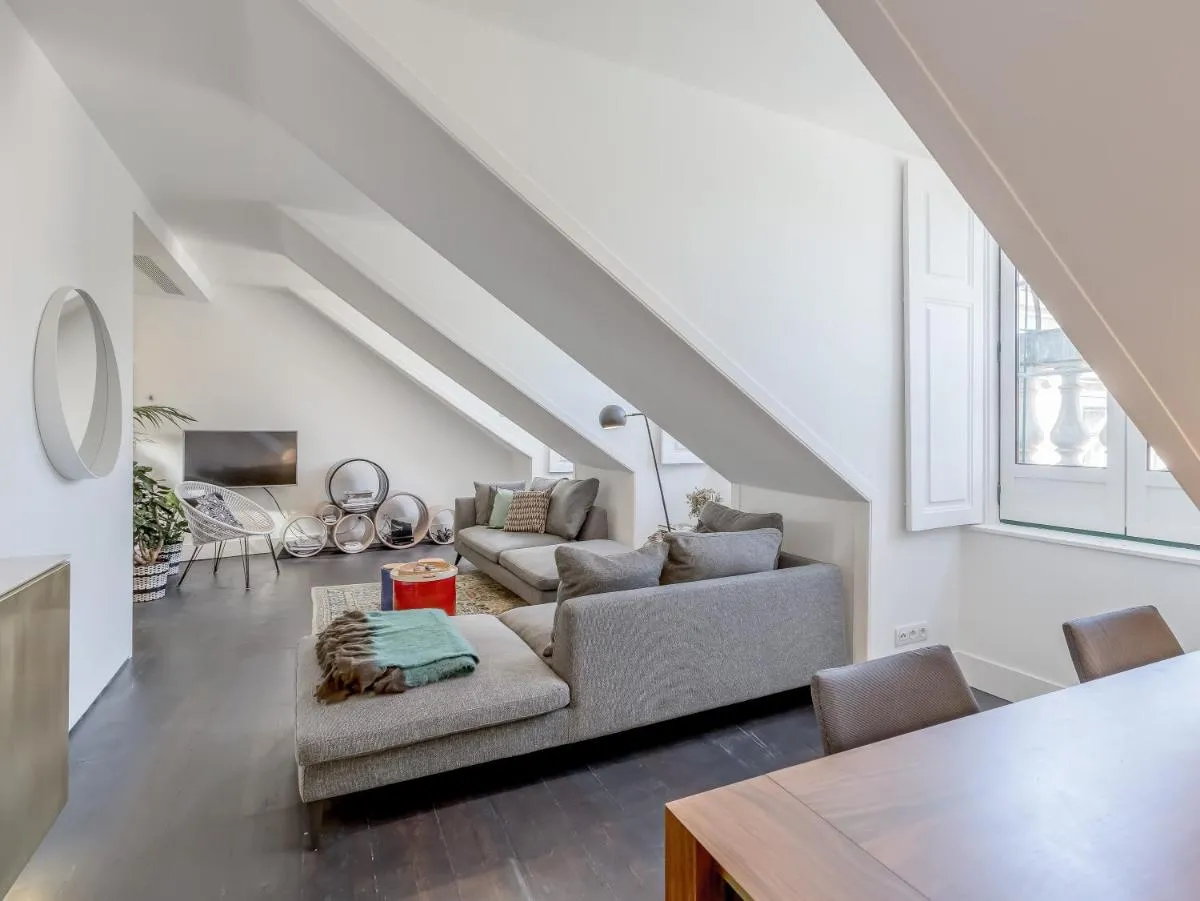 Image 4 of Principe Real charming garden view flat at the heart of Lisbon