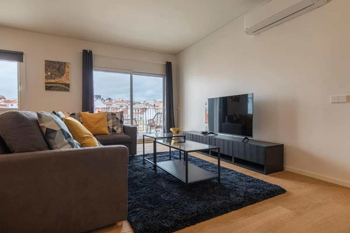Image 4 of Saldanha Flats I by Innkeeper