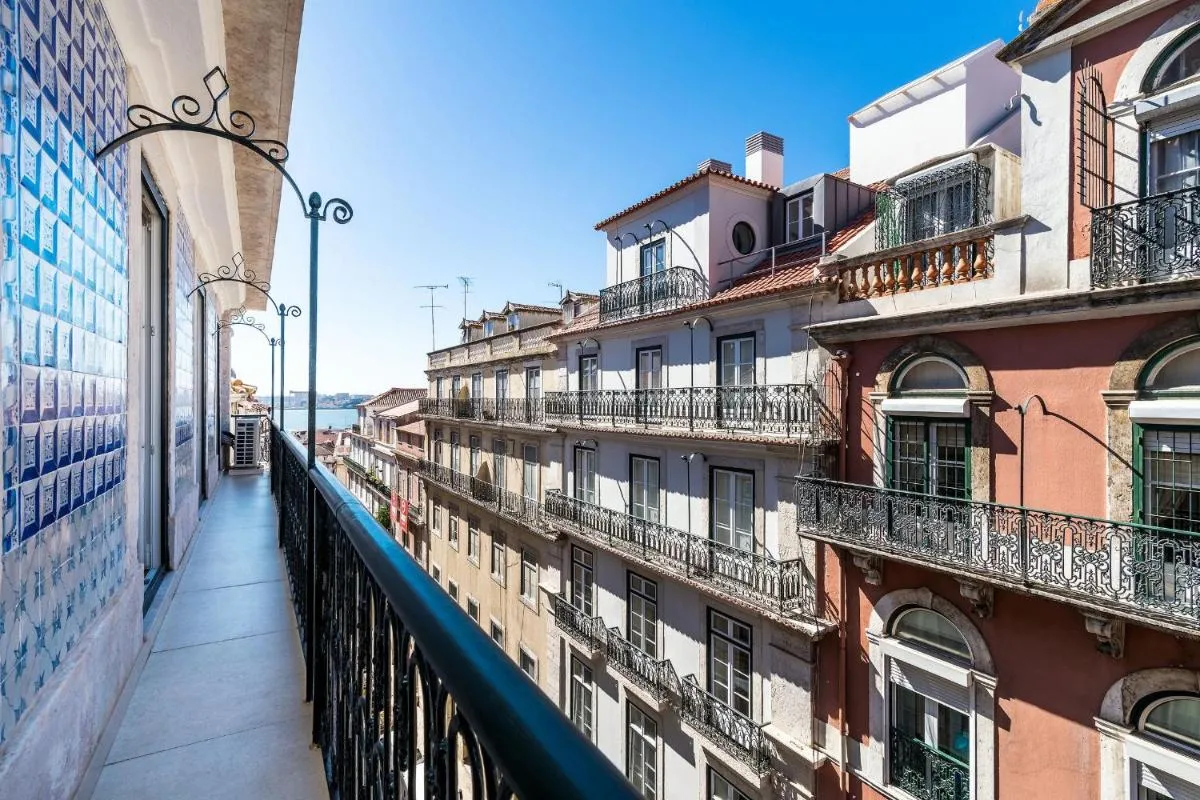 Image 5 of Stunning 2BDR Apartment in Chiado by LovelyStay