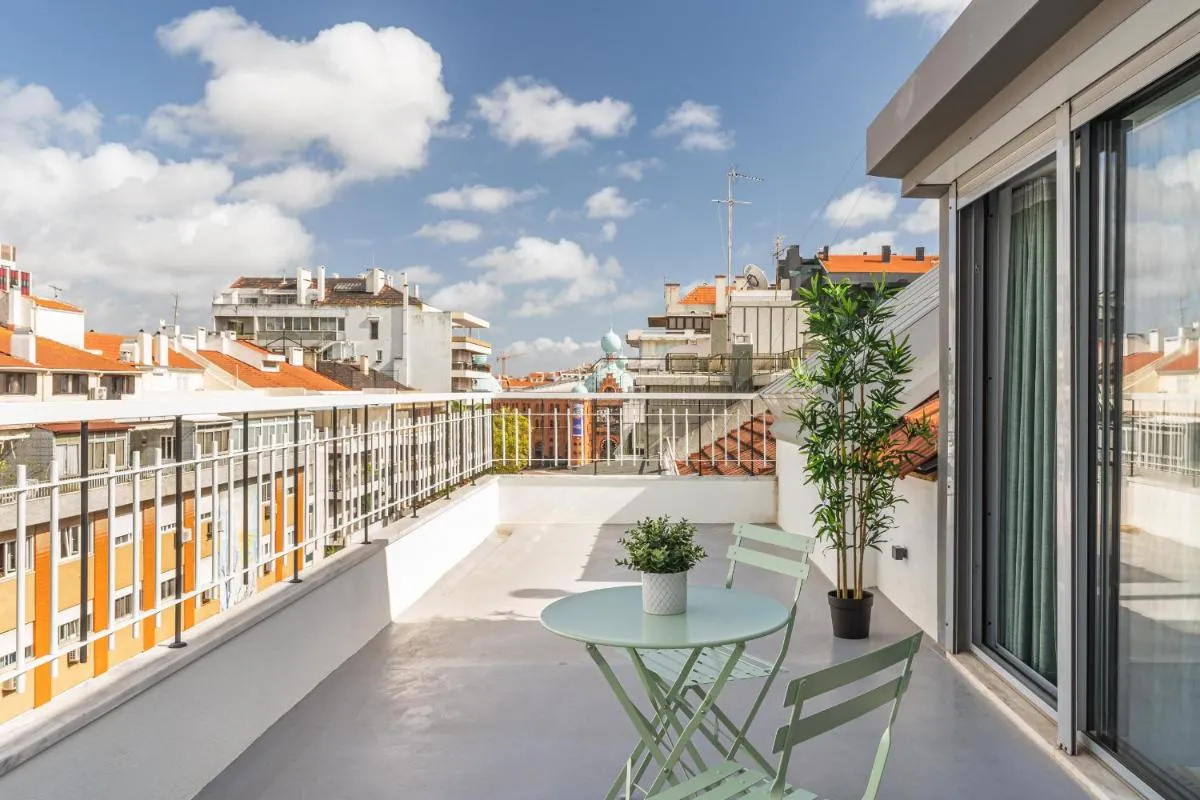 Image 5 of Succeed Campo Pequeno Apartments