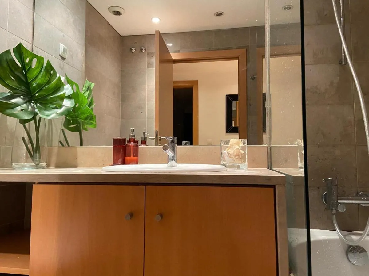 Image 2 of Suites Panoramic – River View