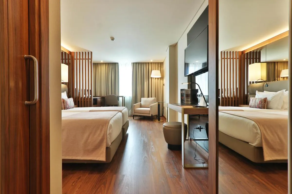 Image 1 of TURIM Iberia Hotel