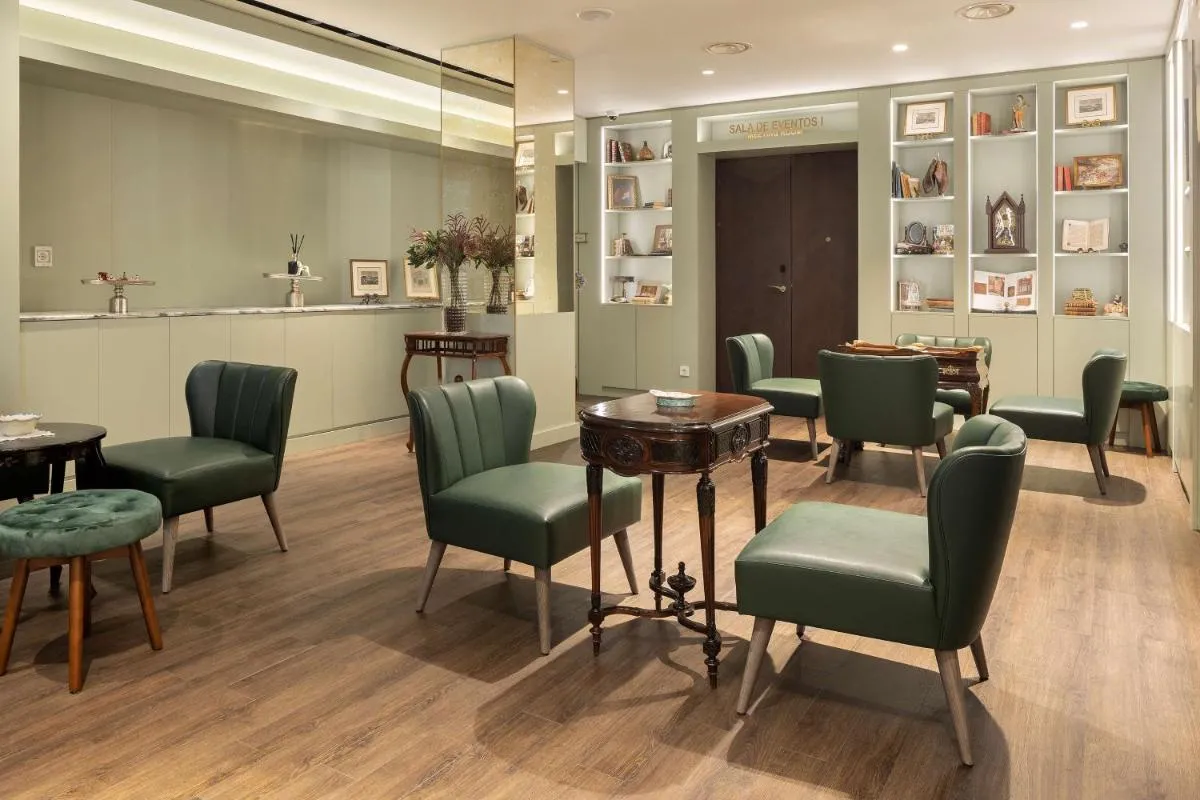 Image 4 of The Emerald House Lisbon – Curio Collection By Hilton