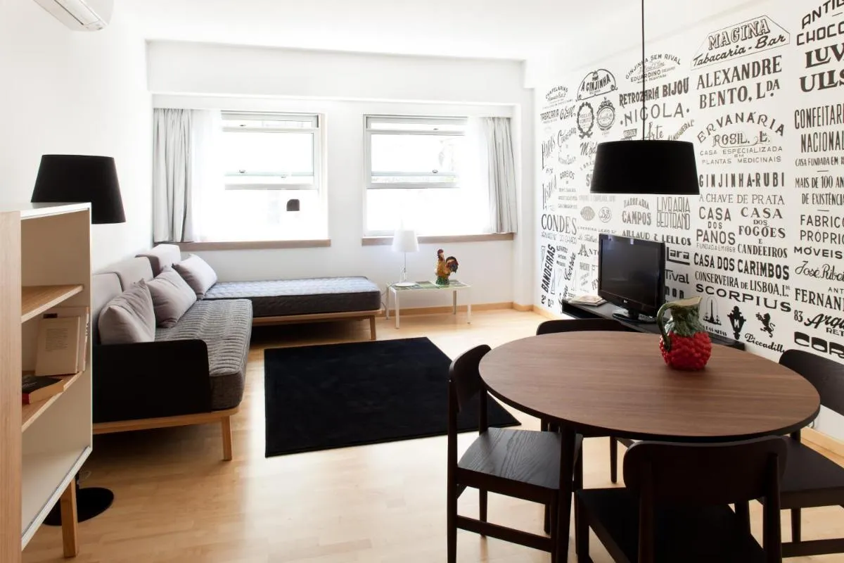 Image 6 of The Lisbonaire Apartments