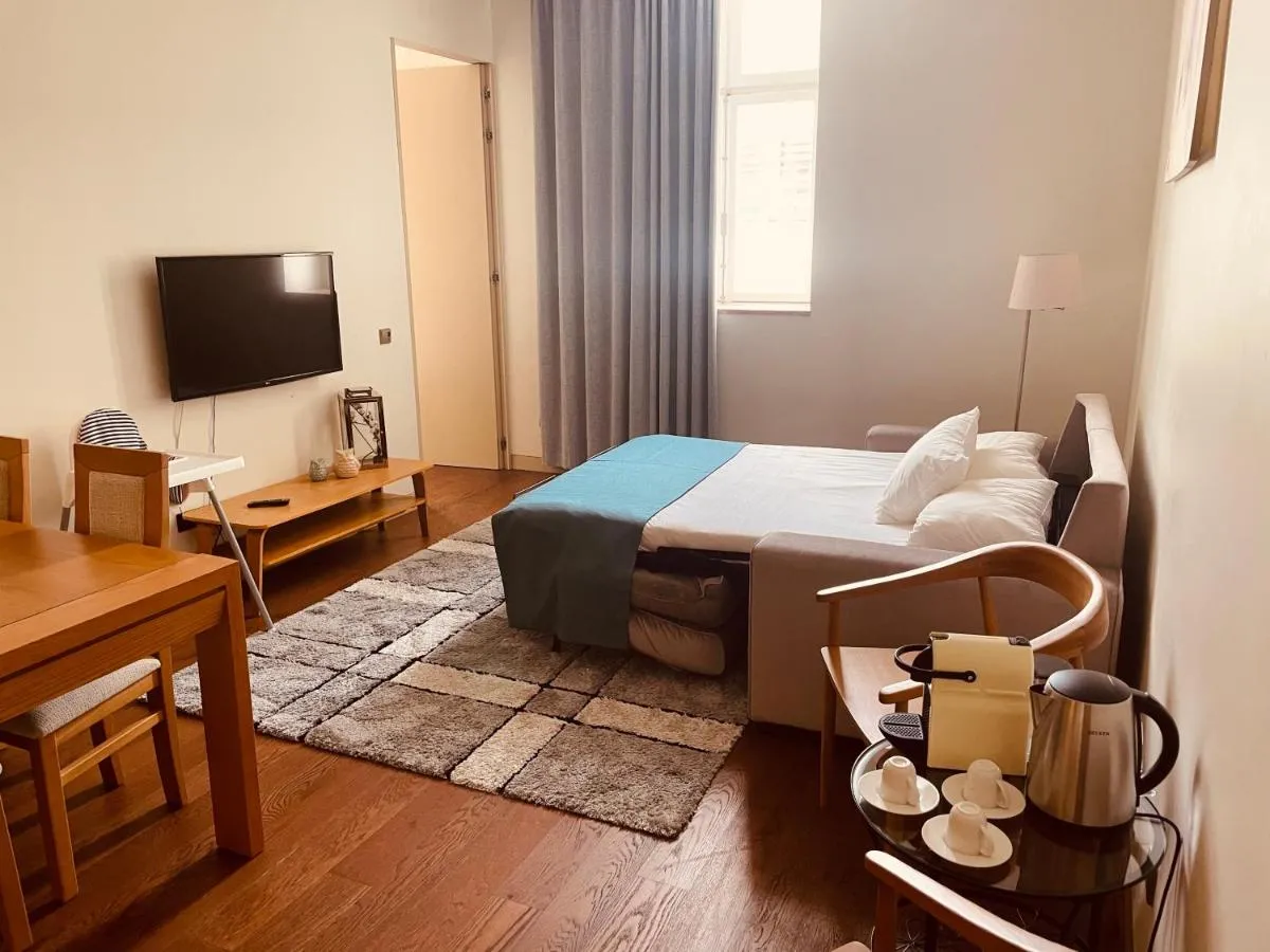Image 4 of Timeout Market 2 bedrooms