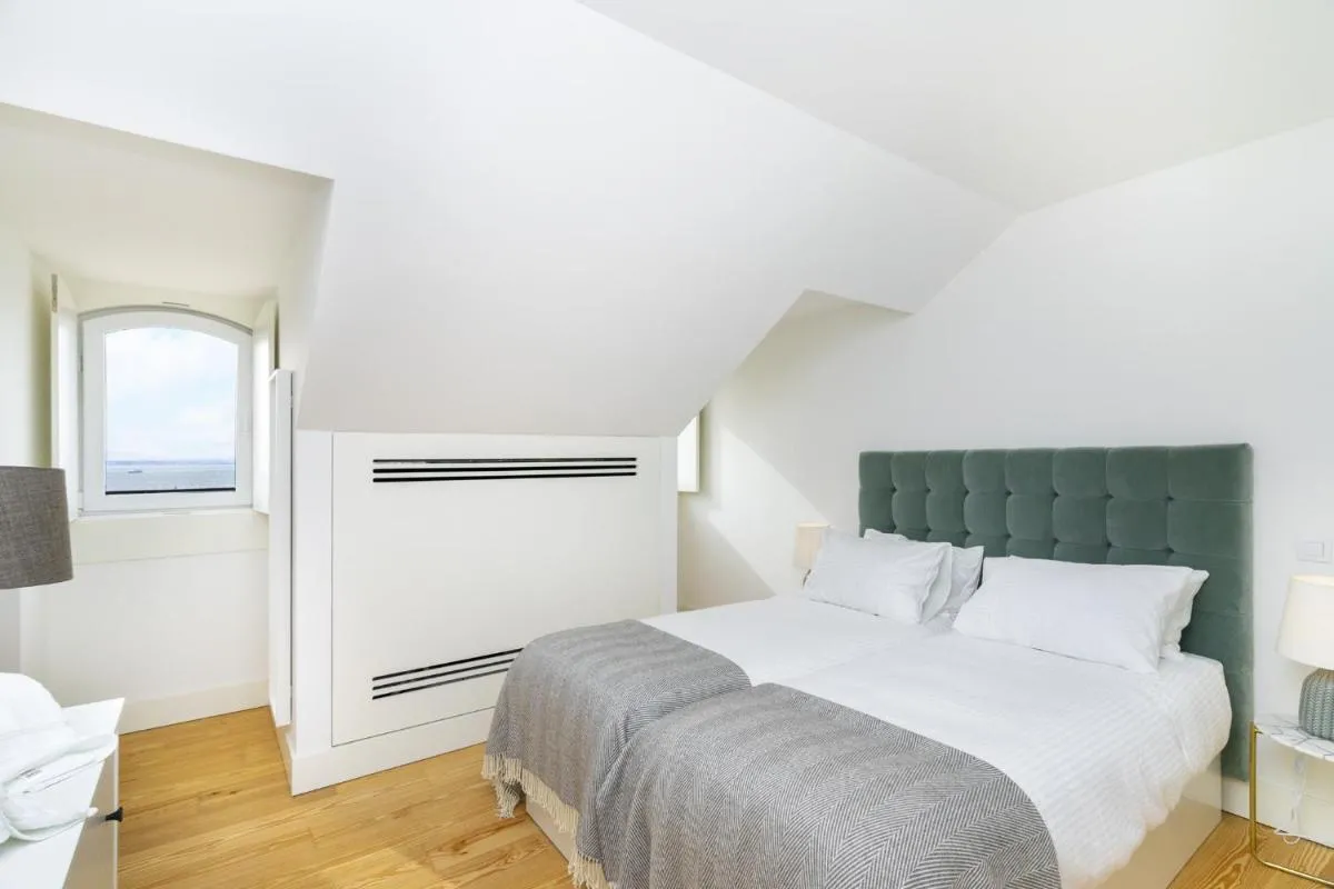 Image 6 of Velvet Dream Apartment