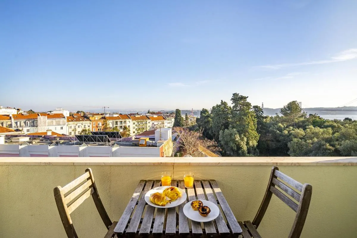 Image 5 of WHome | 270º Panoramic View Premium Apartment
