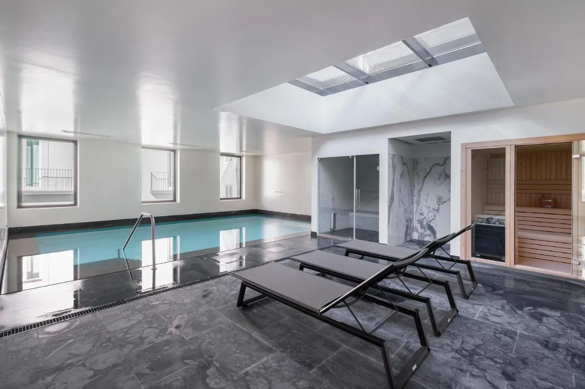 Image 6 of WHome | Av. da Liberdade Deluxe Apartment w/ S-Pool, Gym & Parking