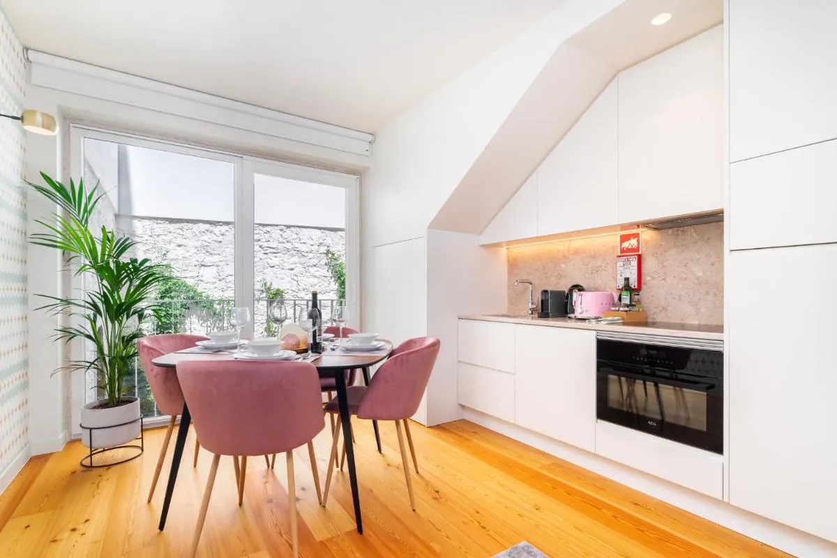 Image 3 of WHome | CSA18 Premium Design Apartment
