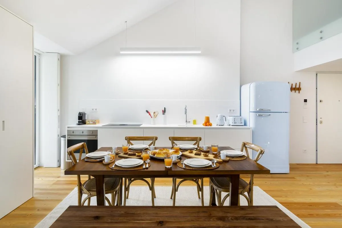 Image 3 of WHome City View Penthouse Luxurious Living in Lisbon with AC & Elevator