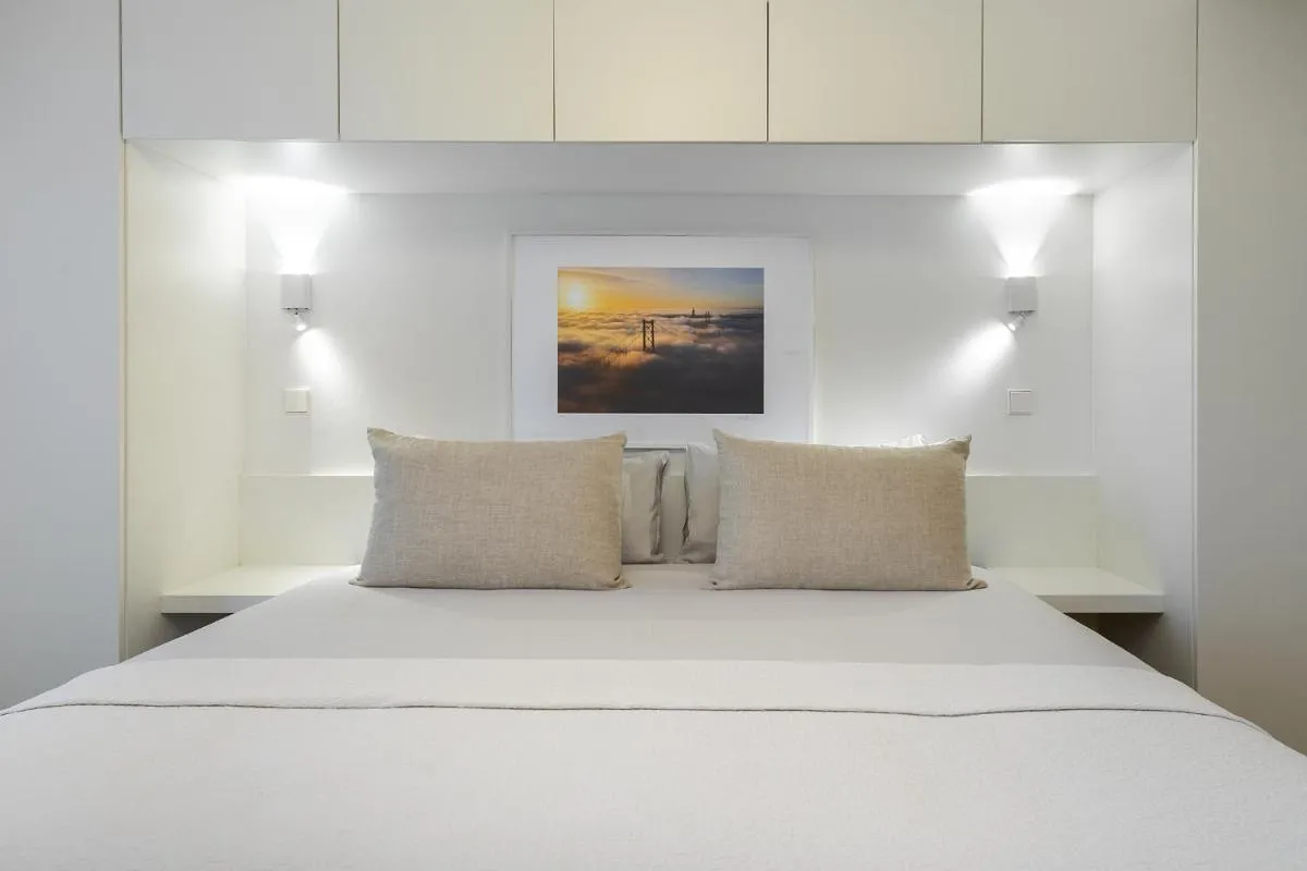 Image 6 of WHome City View Penthouse Luxurious Living in Lisbon with AC & Elevator
