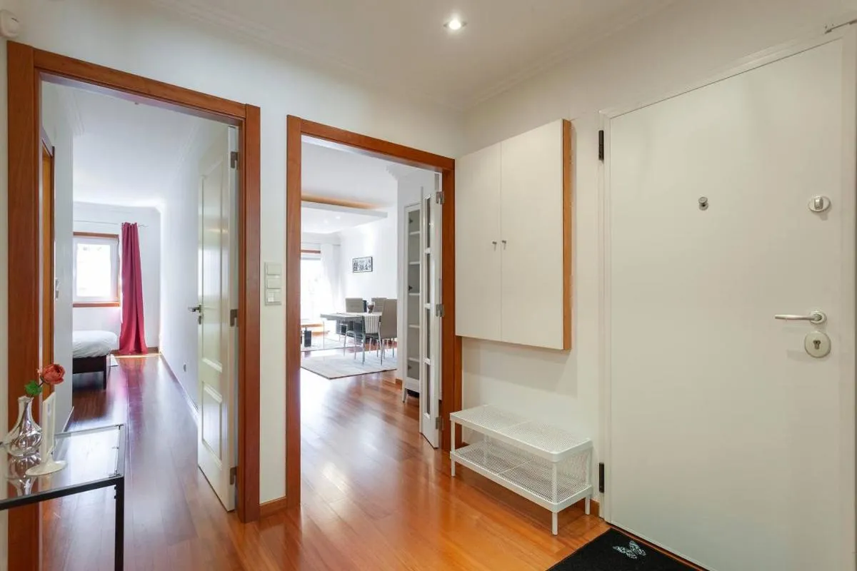 Image 6 of luxury lisbon apartment T2